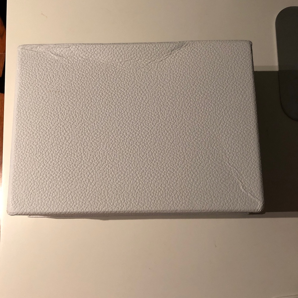 Large Dior Storage Box - Picture 9 of 9